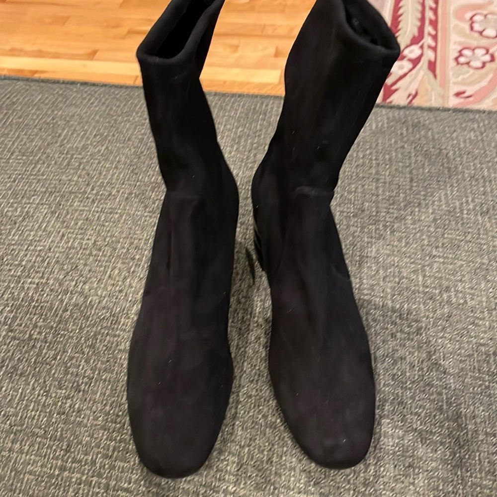 Stuart Weitzman black suede boots (sz 6 1/2)